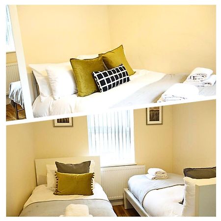 Heathrow Ensuite Rooms- Auto Check In 伦敦 外观 照片