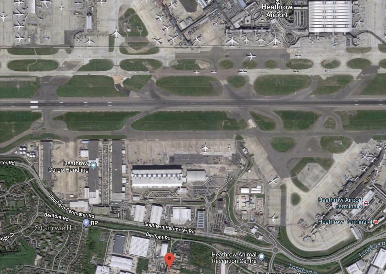 Heathrow Ensuite Rooms- Auto Check In 伦敦 外观 照片